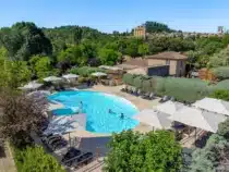 .Piscine - séjour au camping dans le Luberon à Forcalquier .Piscine - camping Luberon Forcalquier Alpes de Hautes Provence