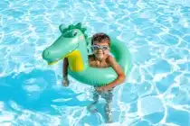 .Piscine - séjour au camping dans le Luberon à Forcalquier .Piscine - camping Luberon Forcalquier Alpes de Hautes Provence